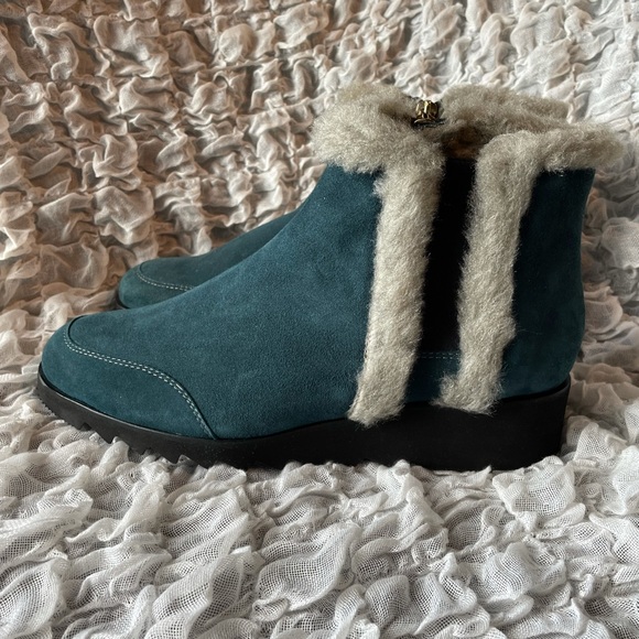 💥NWT💥 Ron White Adaley Faux Shearling Trimmed boot - Picture 11 of 12